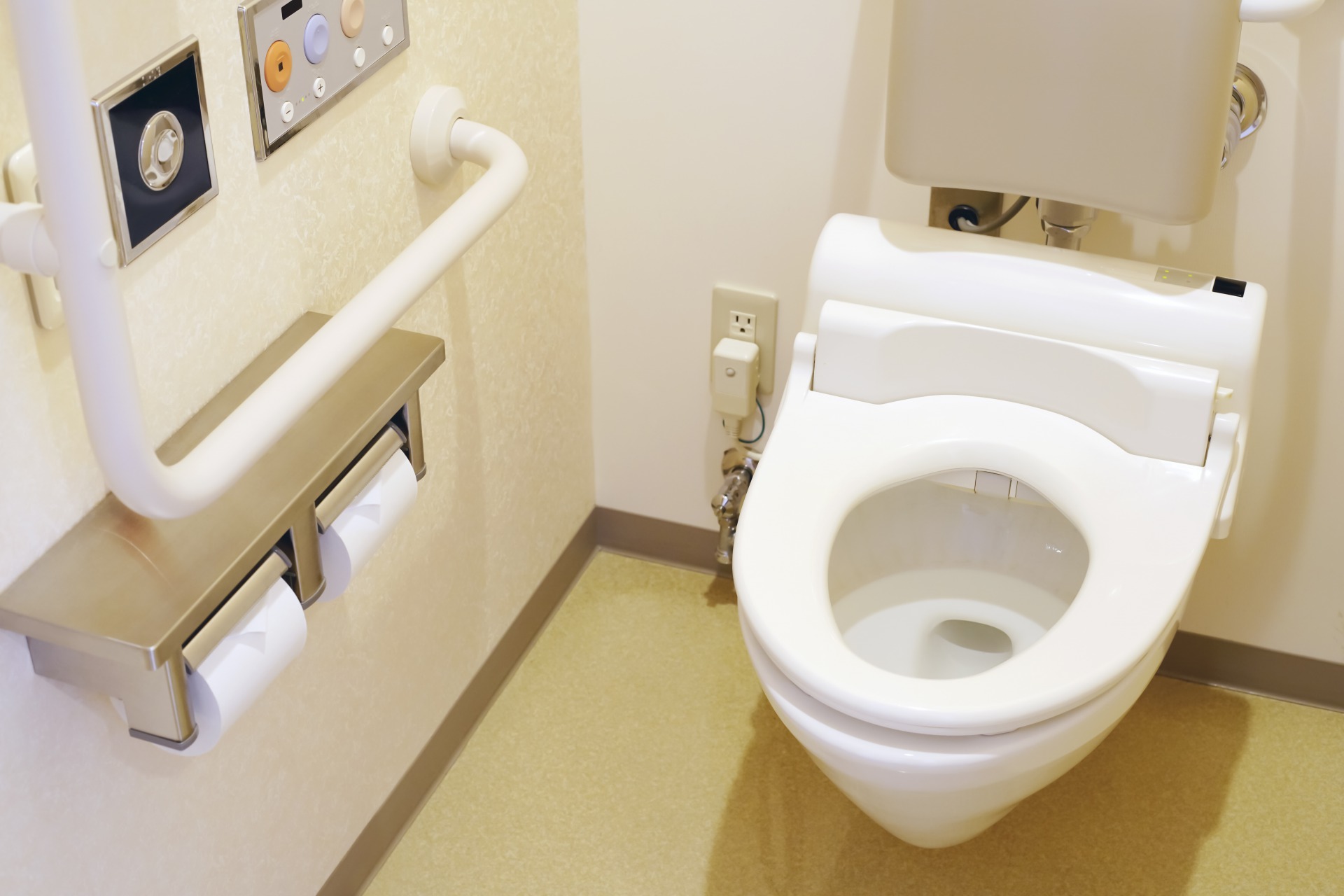 トイレを改装 | 大阪府大阪市のリフォームなら株式会社二階堂工務店