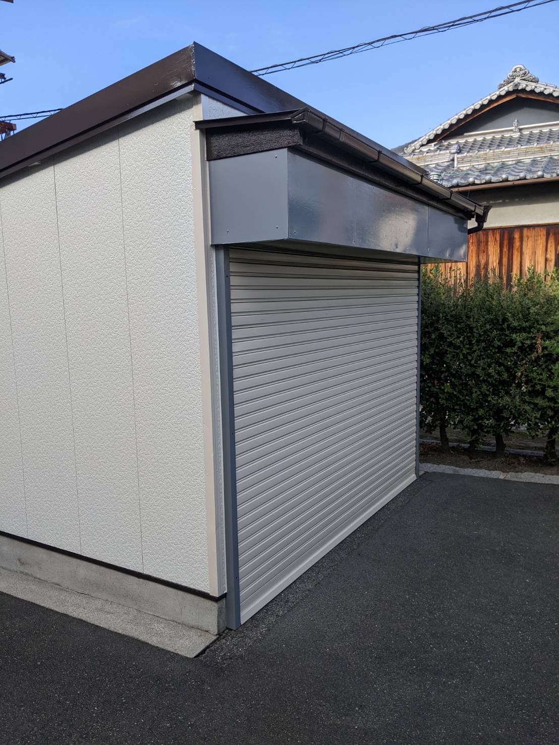 快適な倉庫環境を実現するシャッター塗装